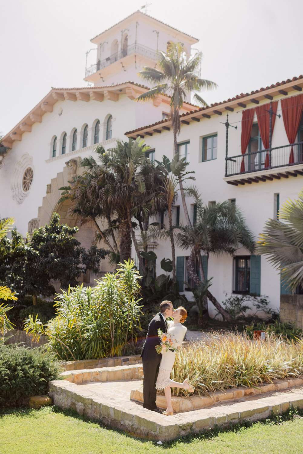 SANTA BARBARA COURHTHOUSE ELOPEMENT
